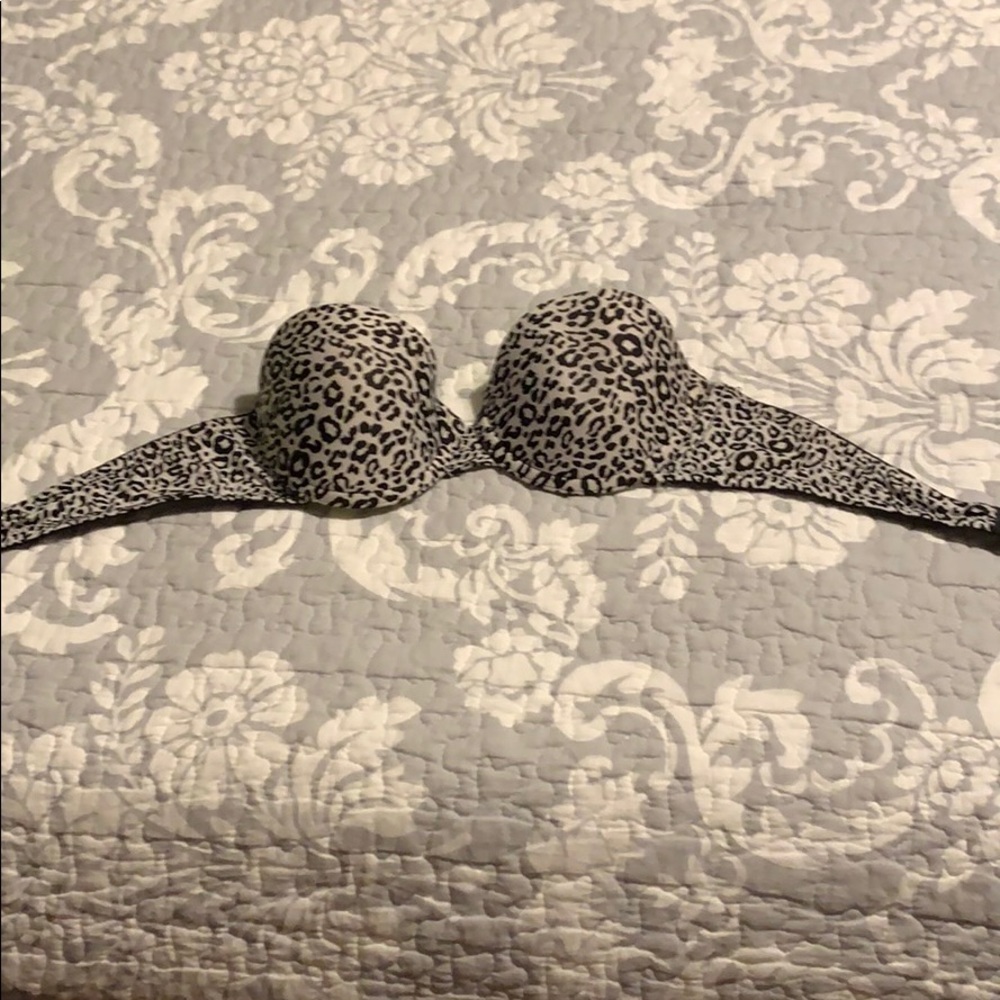SO Strapless Bra